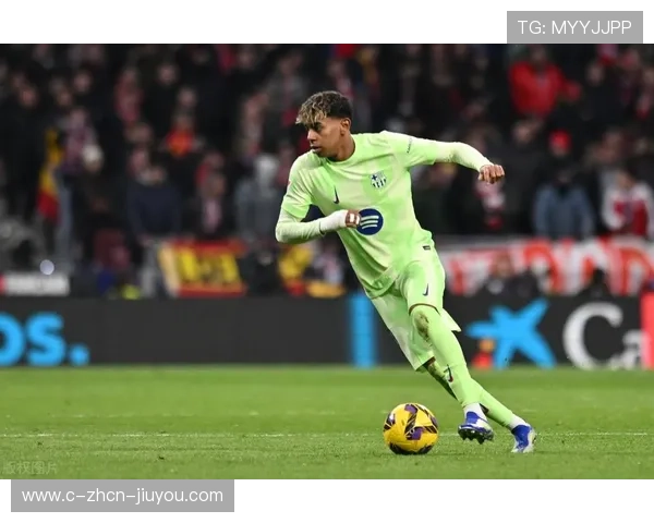 巴萨亚马尔变向连续晃人后左脚推射入网:从灵感到实战的训练密钥 巴萨亚马尔变向连续晃人后左脚推射入网:从灵感到实战的训练密钥